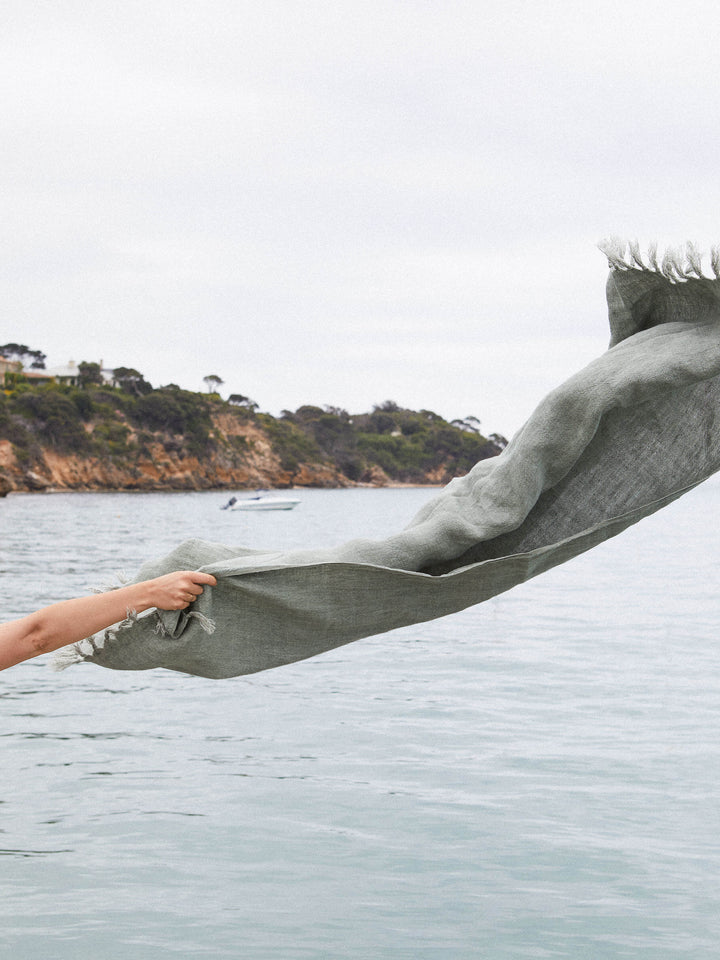 Burton Seagrass Heavy Linen Throw