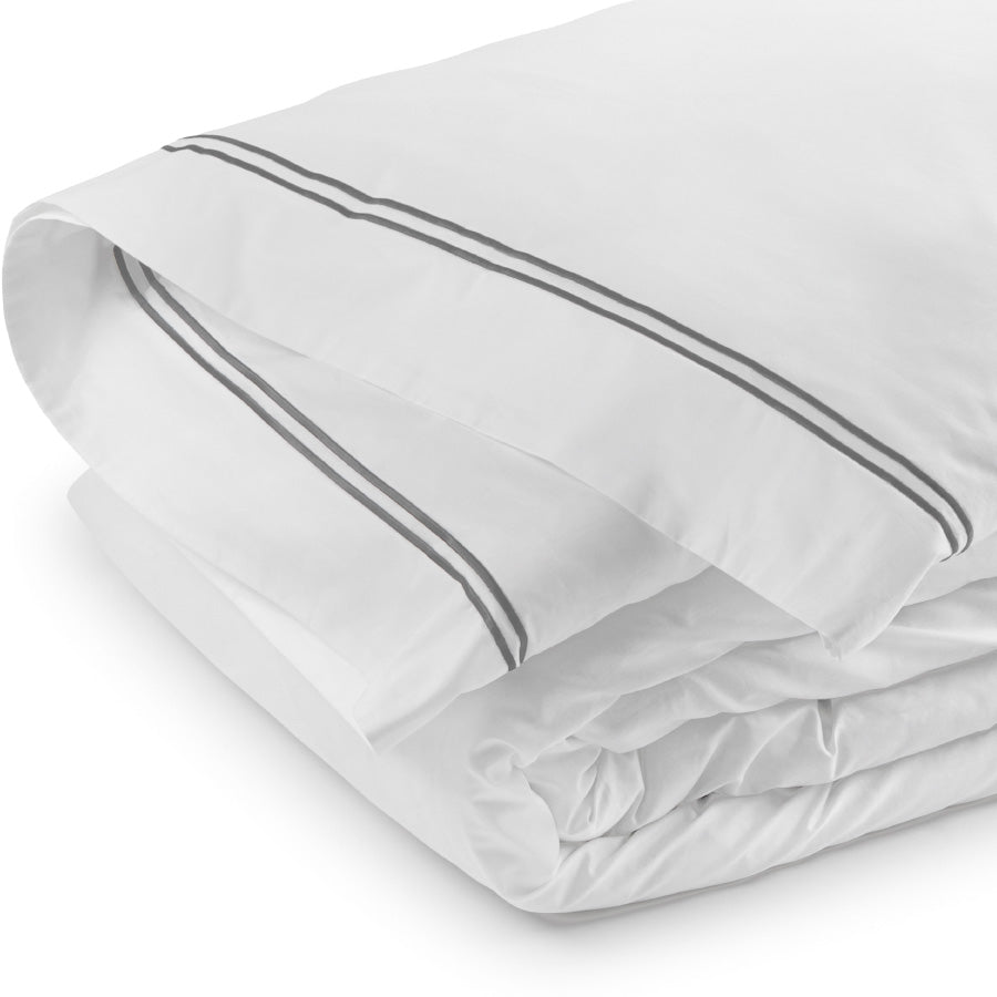 Classique white and grey quilt cover, view 3
