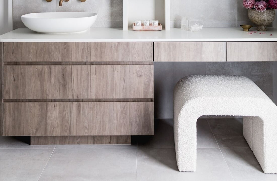 Lola Small Bench – Cloud Natural