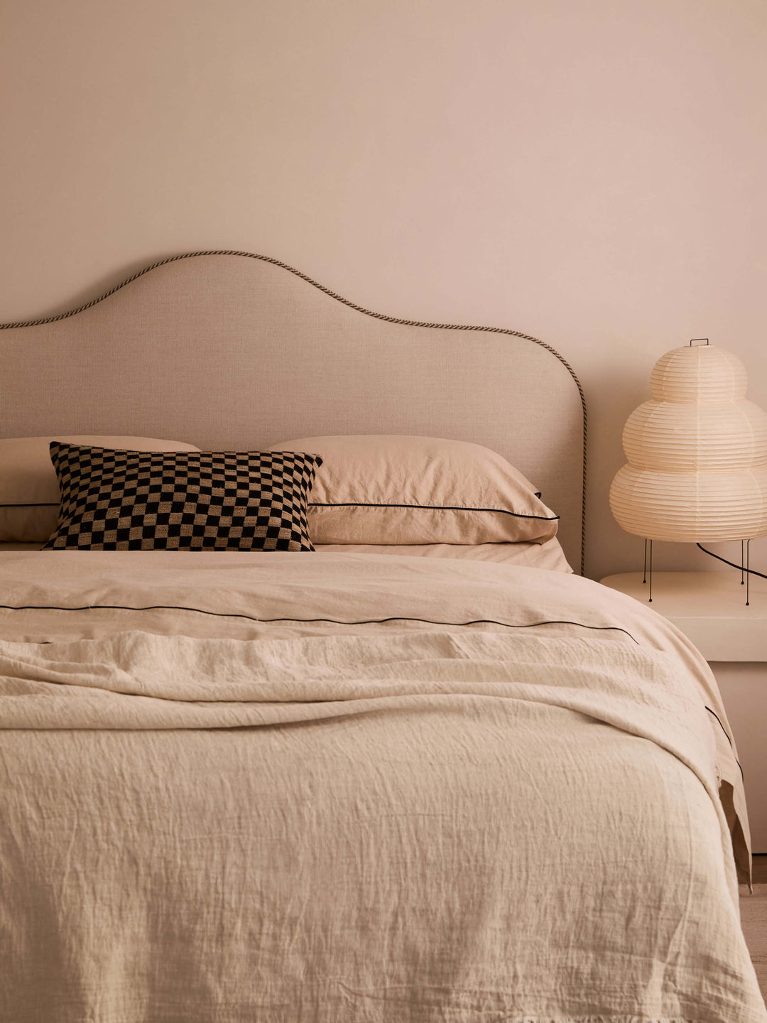 Ava Nougat Pure Linen Throw