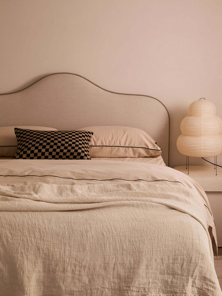 Ava Nougat Pure Linen Throw