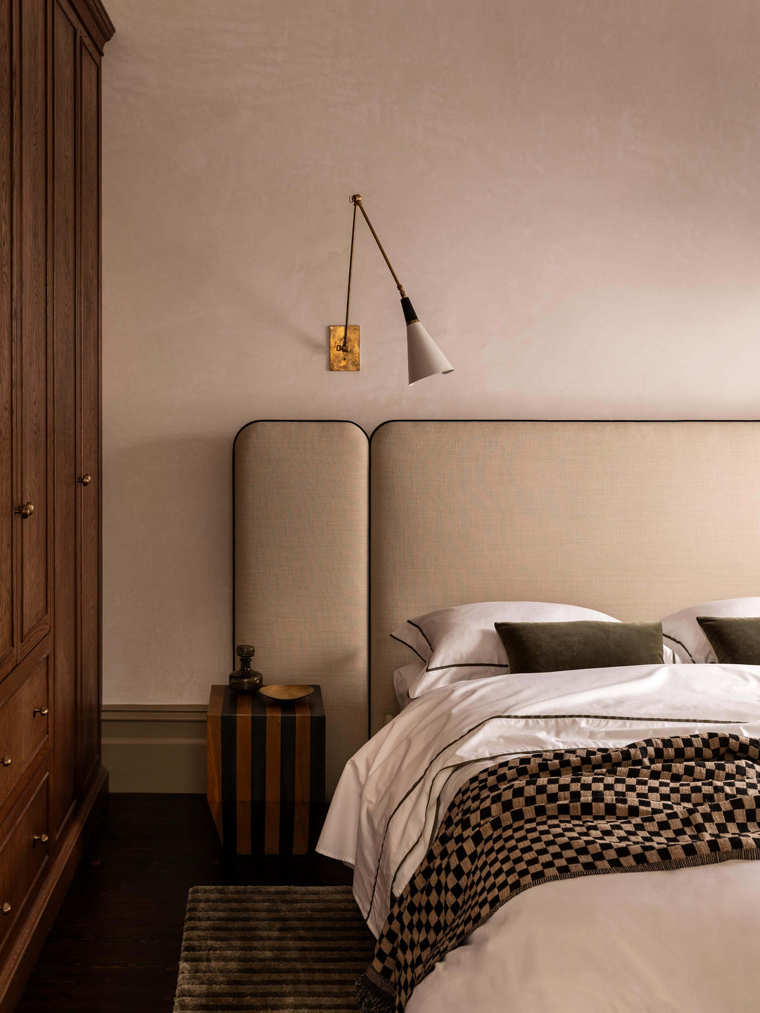 Grosgrain Olive Egyptian Cotton Tailored Pillowcases