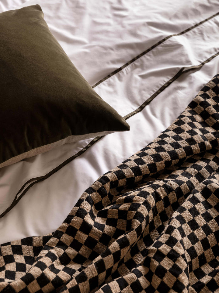 Matteo Black Wool & Silk Throw