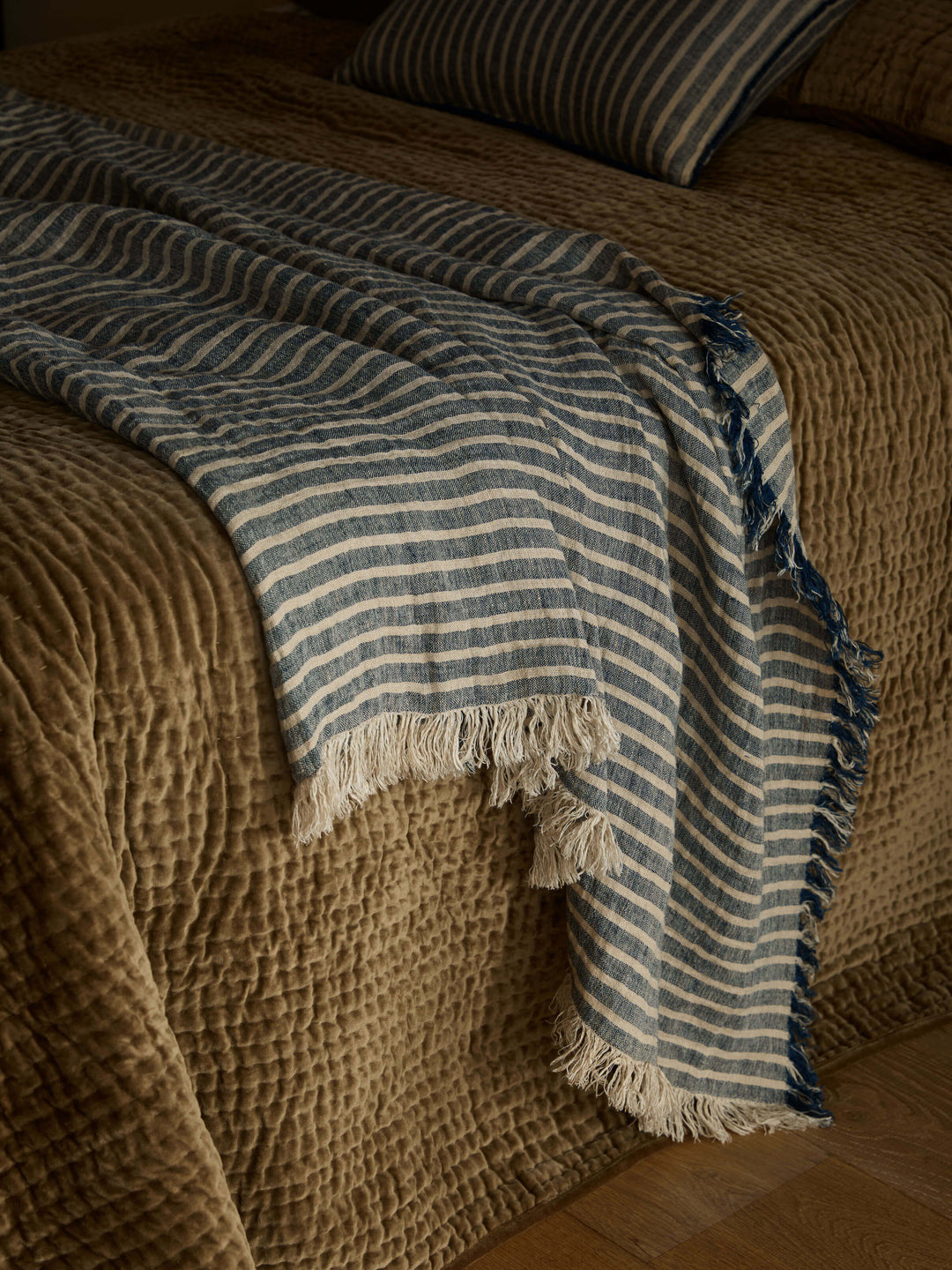 Cino Khaki Cotton Velvet Quilt