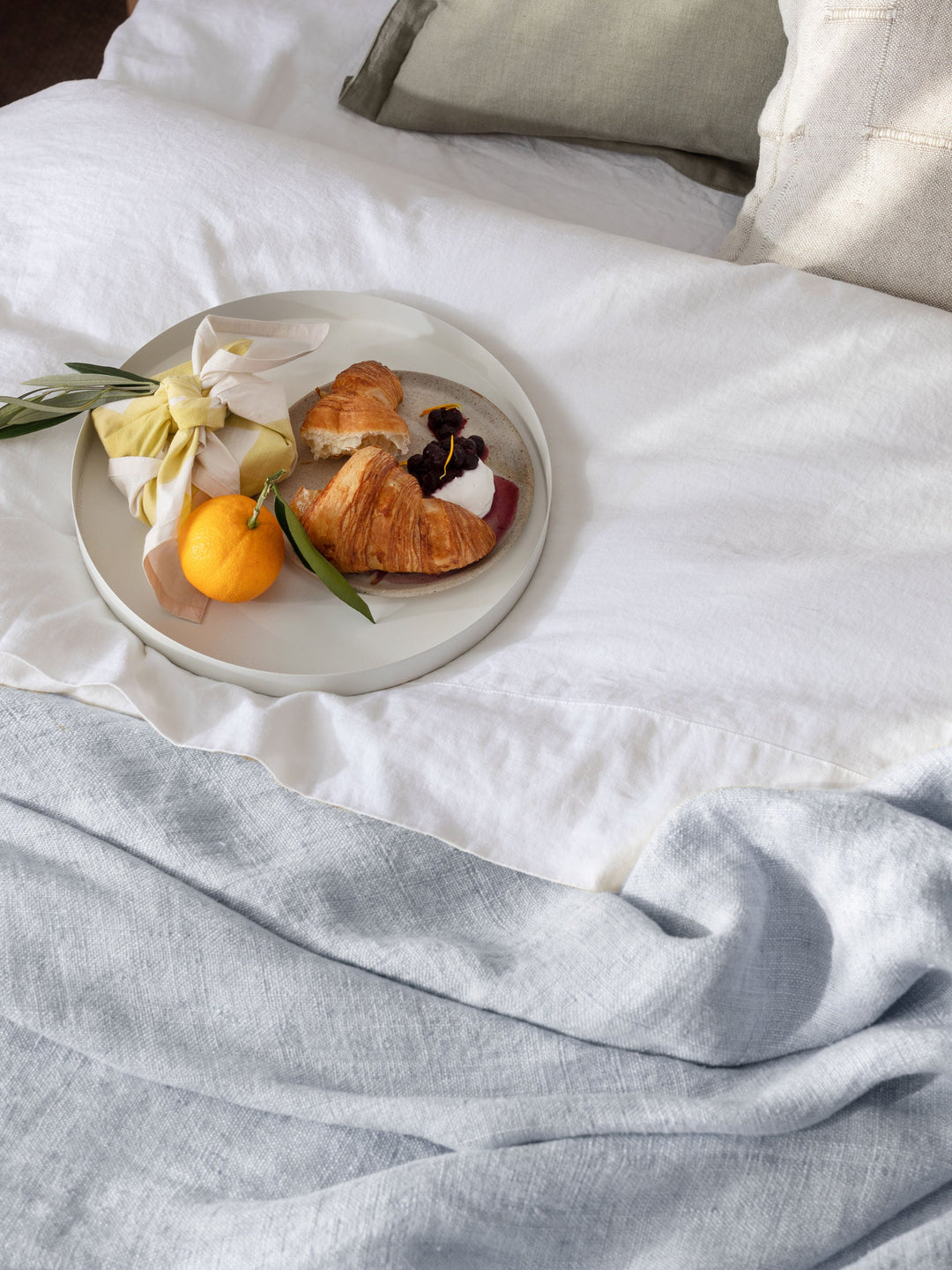 Burton Sky Heavy Linen Throw