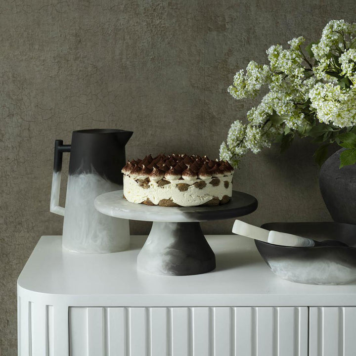 Halo Cake Stand Swirl Resin B&W