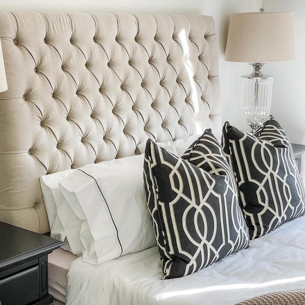 Bellevue Glass Nickel Lamp With Natural Linen Shade