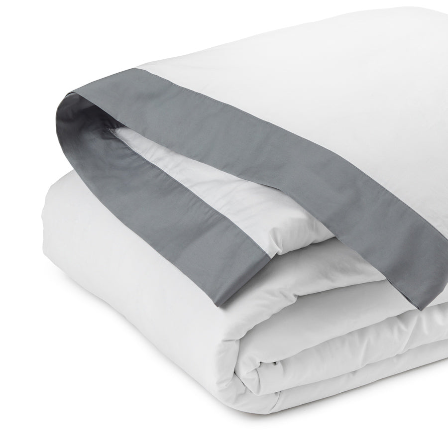 Resort white tailored quilt cover with Chateau border