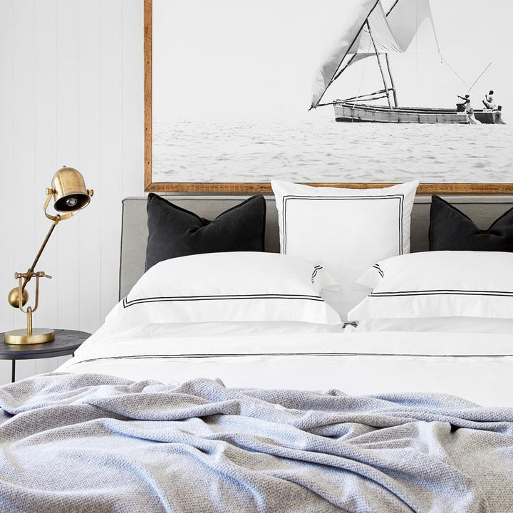 Sala Grey Melange blanket, view 4