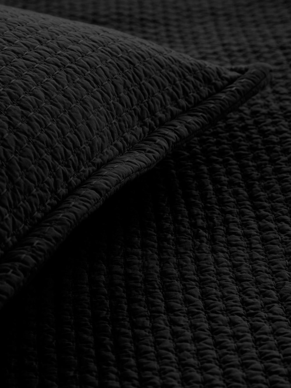 Aspen Black Pure Cotton Bed Runner