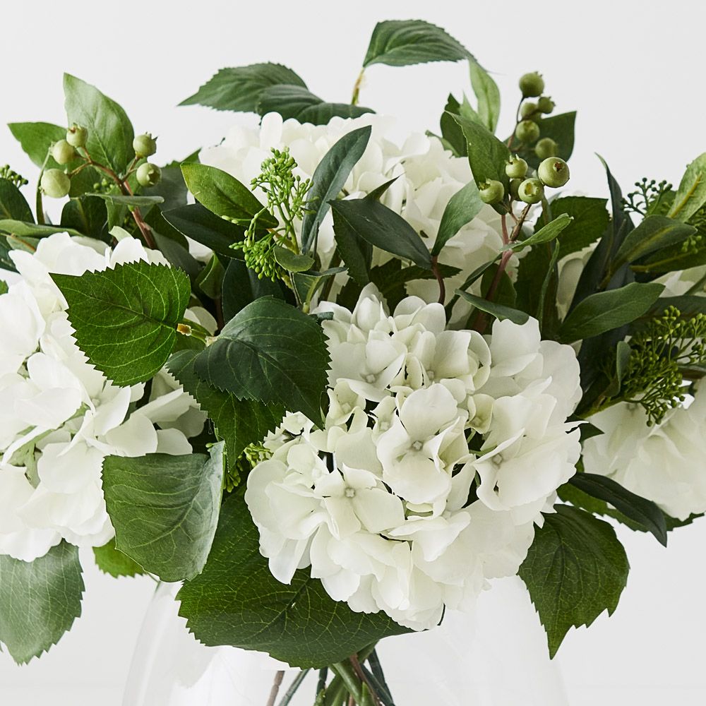 Artificial white hydrangea arrangement in glass vase 43cm – view 2