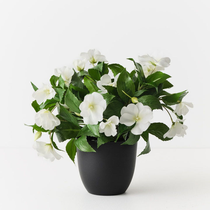 Artificial white impatiens plant 28cm