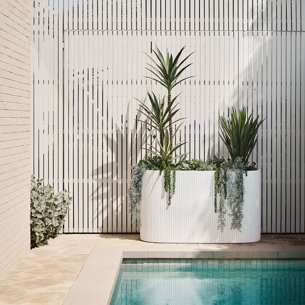 Artificial yucca plant 155cm – view 3