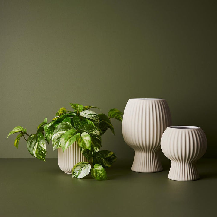 Small artificial marble pothos in pot 20cm – view 3