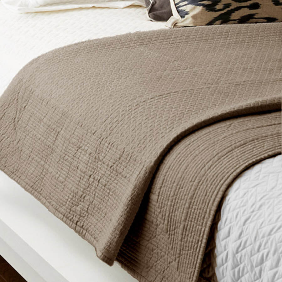 Resort Mushroom bedspread, view 3