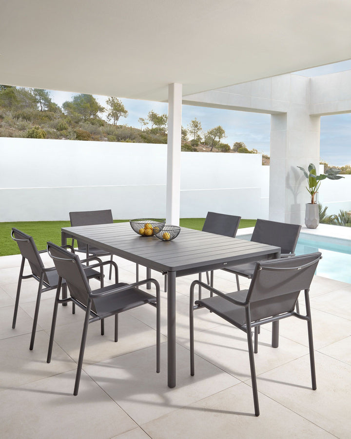 Zorgo 140-200cm Extendable Dining Table